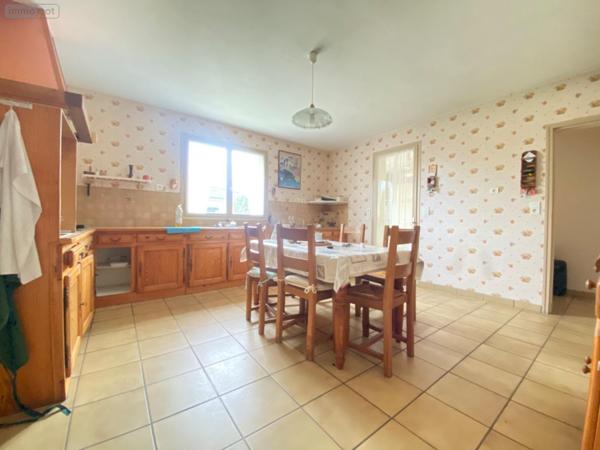 Maison individuelle à vendre à Vayres en Gironde (33870), ref : 11633/485