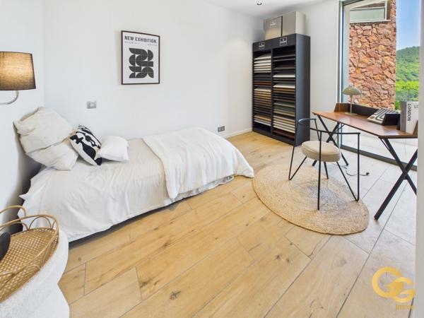 Appartement neuf 5 pièces avec terrasse