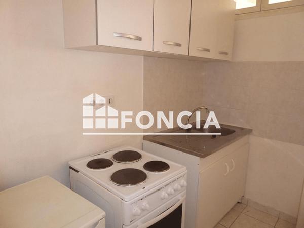 Location Studio 28.42 m² - 1 RUE RASPAIL Nice 06000