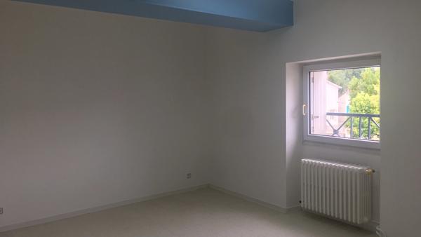 APPARTEMENT T2 MEUBLE MONT DE MARSAN CENTRE