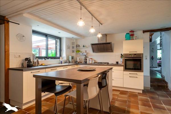 Maison à vendre |  Fouesnant |  5 pièces | 250 m²