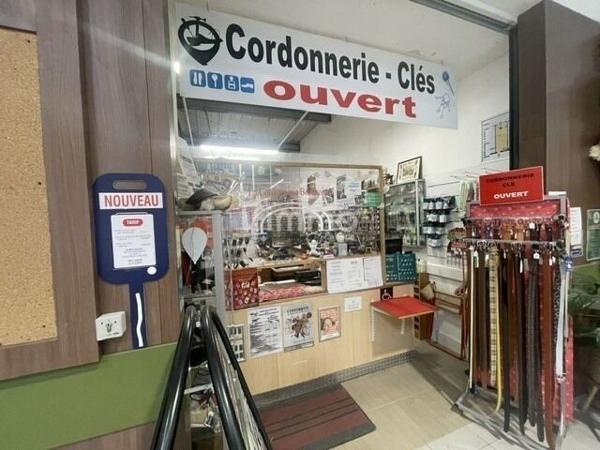 cordonnerie bien implantée cherche son repreneur