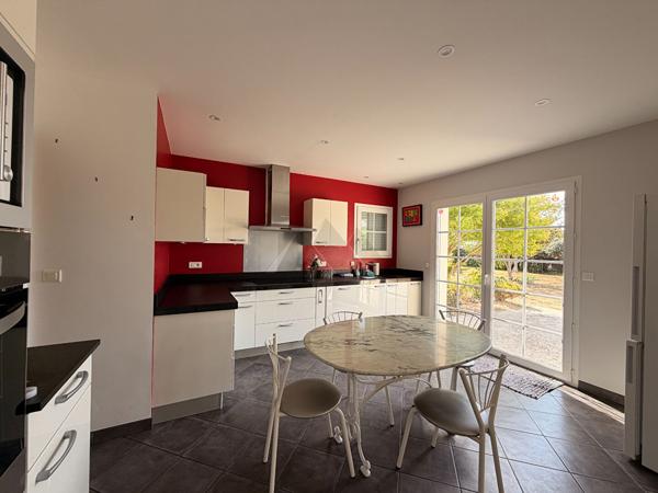 A VENDRE FOUESNANT MOUSTERLIN MAISON 8 PIECES 218 m2 sur 2000m2