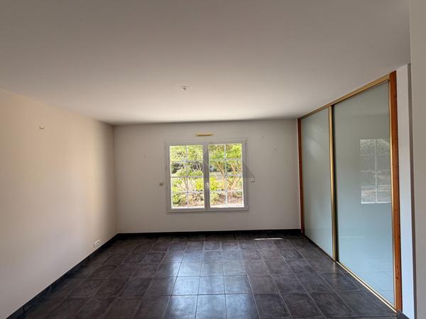 A VENDRE FOUESNANT MOUSTERLIN MAISON 8 PIECES 218 m2 sur 2000m2
