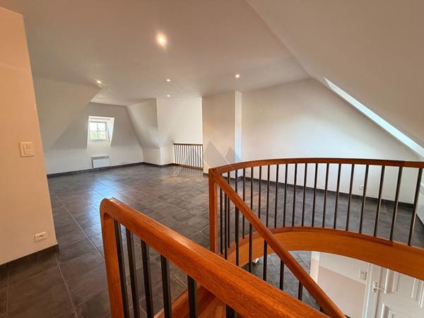 A VENDRE FOUESNANT MOUSTERLIN MAISON 8 PIECES 218 m2 sur 2000m2