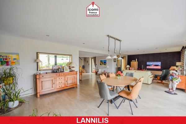 A VENDRE - MAISON T8 201M² + 3 GITES T4 92M², T3 50M² ET T3 50M² - DOUBLE GARAGE - CARPORT - SPA - PISCINE - TERRAIN CLOS DE 2350M²