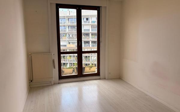 Appartement à vendre    3 pièces • 87,64 m2 Paris 13