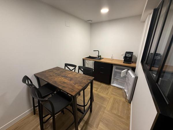 03000 MOULINS - BUREAUX