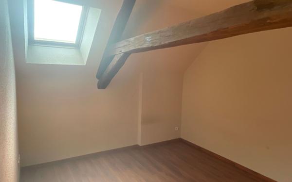 Appartement à louer    3 pièces •  Cosne-Cours-sur-Loire