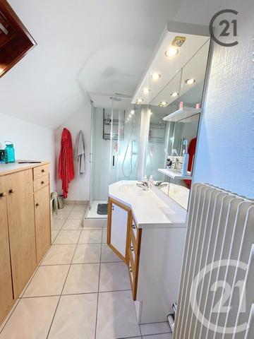 Maison à vendre  8 pièces - 144 m2 SARRY - 51