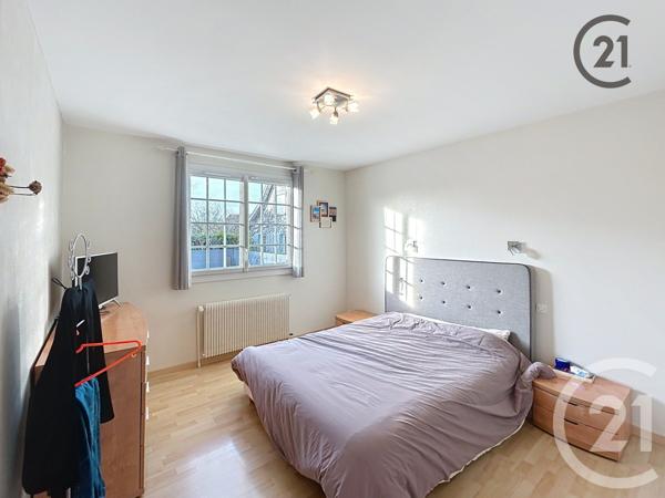 Maison à vendre  8 pièces - 144 m2 SARRY - 51