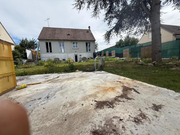 Maison entierement renovee.Posez vos valises.