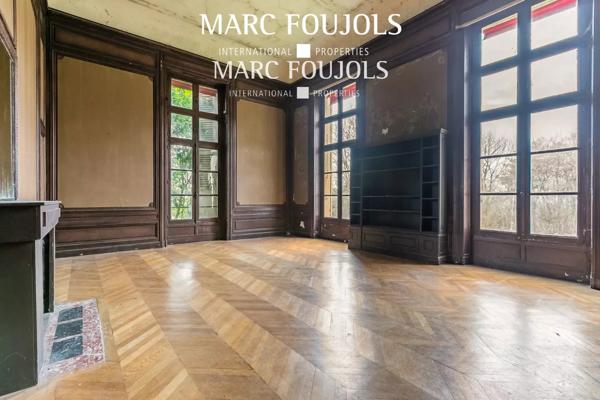 Château avec un Terrain de 10 hectares constructible au Nord de Paris