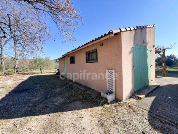 À vendre charmant Cabanon/Mazet provençal avec oliveraie sur 4000m2 de terre – proche de Manosque et Pierrevert