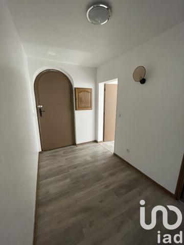 Appartement à vendre 4 pièces 77 m² Saint-Maximin