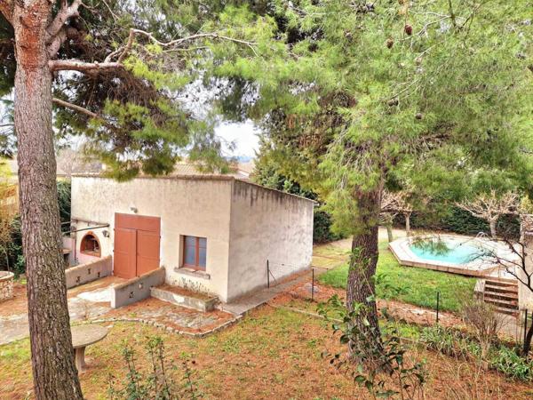 Vente Villa 6 pièces 144 m2 à Saint-Saturnin-Lès-Avignon