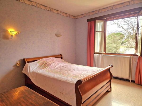 Vente Villa 6 pièces 144 m2 à Saint-Saturnin-Lès-Avignon