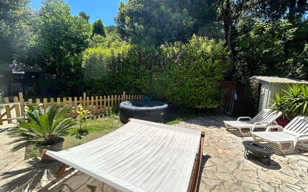 Maison à vendre    2 pièces •  Mougins