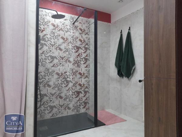 Appartement à louer 3 pièces 84.74m²