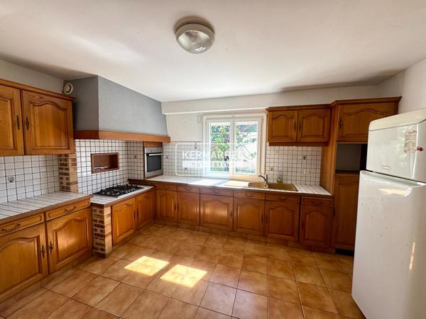 Maison 7 pièces – 124 m² environ à Vannes (ref : 100854-ET)
