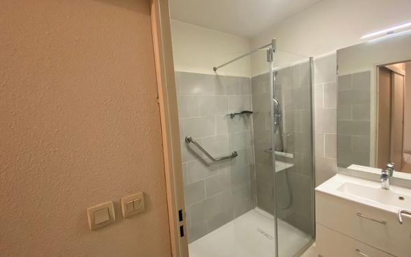 Appartement à louer    3 pièces •  Dax