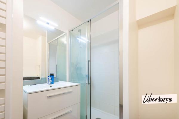 Appartement 2 pièces 43m2 avec terrasse et jardin 