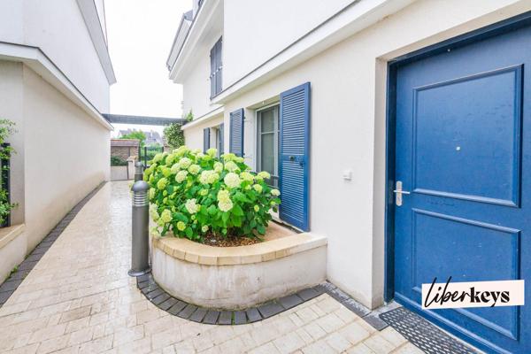 Appartement 2 pièces 43m2 avec terrasse et jardin 