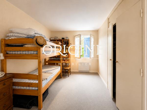 Maison 5 pièce(s) 4 chambre(s) 113 m²