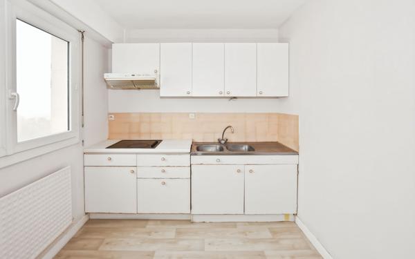 Appartement à vendre    2 pièces •  Roanne