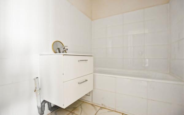 Appartement à vendre    2 pièces •  Roanne