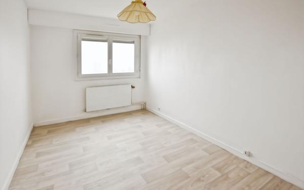 Appartement à vendre    2 pièces •  Roanne