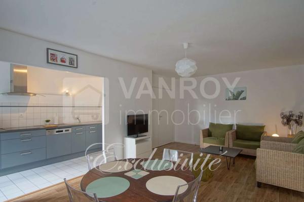 Exclusivité Exclusivité / Bordeaux – Labottière / Appartement T3 tout confort de 68 m² avec parking & cellier