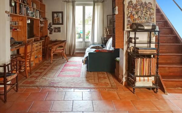 Maison à vendre    4 pièces •  Uzès