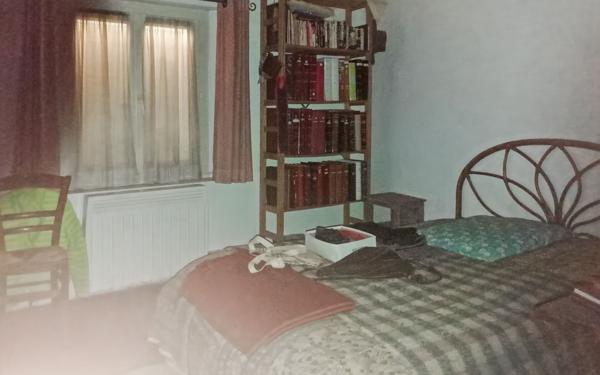 Maison à vendre    4 pièces •  Uzès