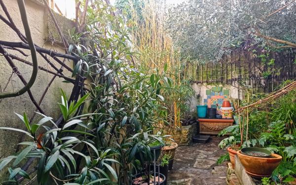 Maison à vendre    4 pièces •  Uzès