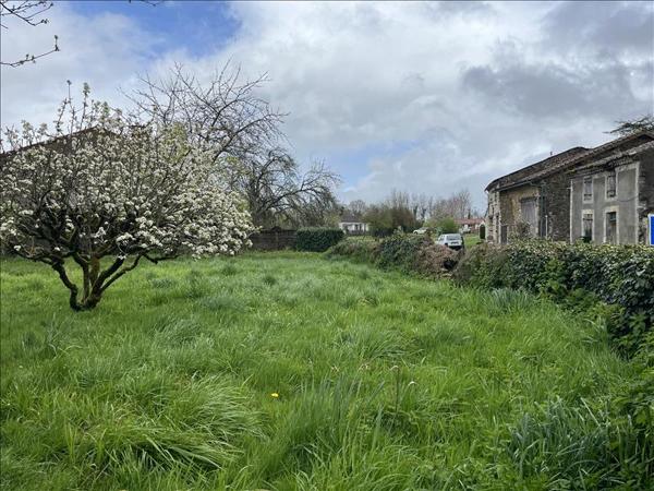 Maison à vendre |  Blanzac |  6 pièces | 106 m²