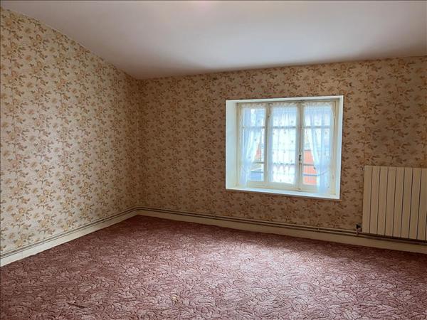 Maison à vendre |  Blanzac |  6 pièces | 106 m²