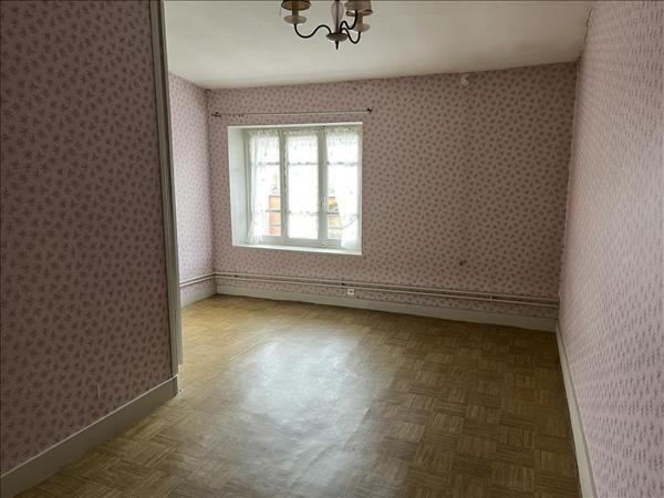 Maison à vendre |  Blanzac |  6 pièces | 106 m²