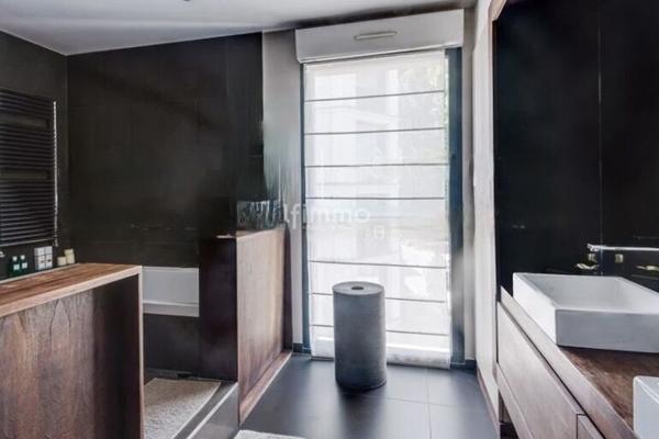 Hôtel particulier aux portes de Paris Hauts-de-Seine (92)-420m2.