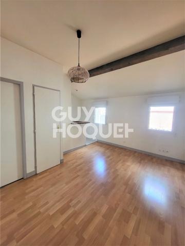 LOCATION - STUDIO - 22.34m² - DONNANT SUR COUR - TOULOUSE - EMBARTHE