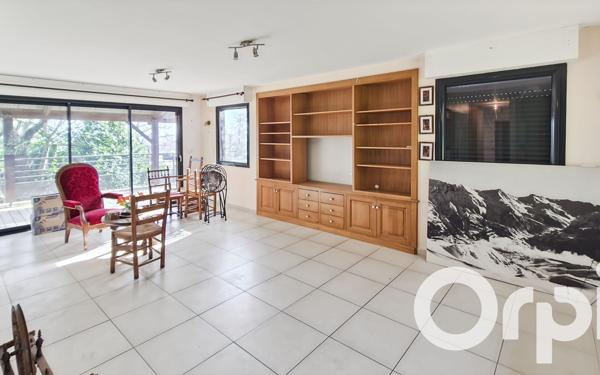 Maison à vendre    3 pièces •  Pont-Saint-Esprit