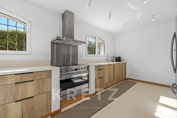 Maison entièrement rénovée avec vue mer – Les Issambres