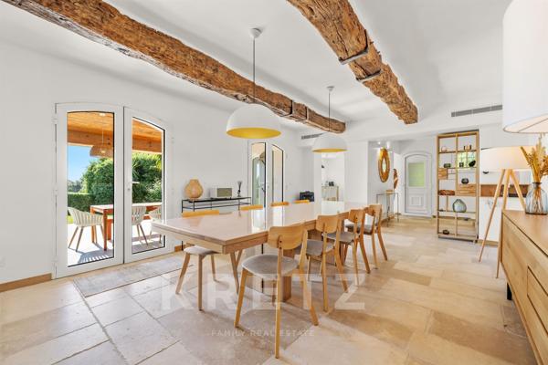 Maison entièrement rénovée avec vue mer – Les Issambres