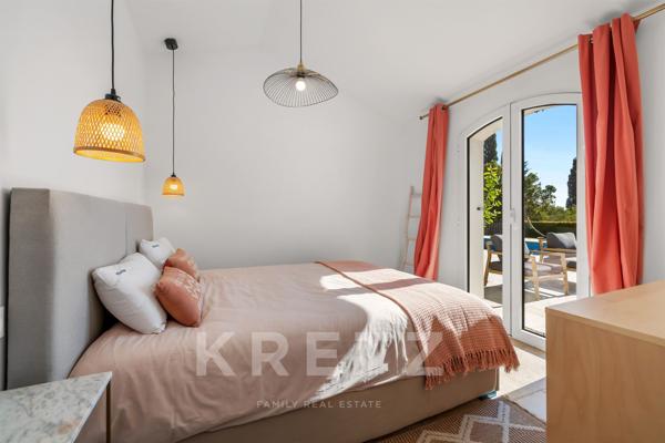 Maison entièrement rénovée avec vue mer – Les Issambres