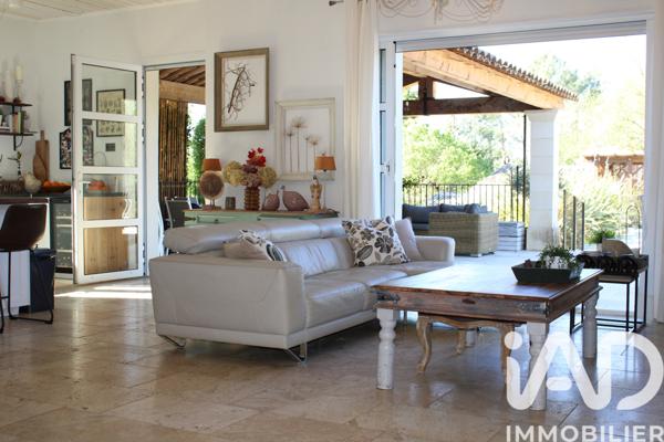 Maison à vendre 8 pièces 205 m² Uzès