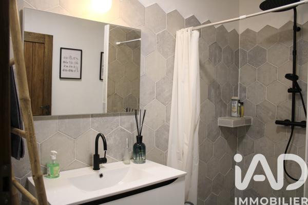 Maison à vendre 8 pièces 205 m² Uzès