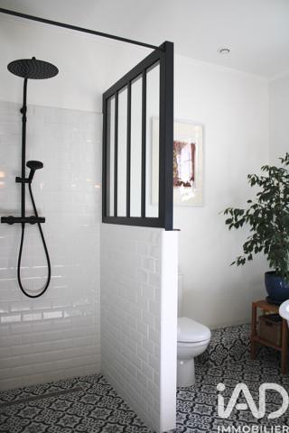 Maison à vendre 8 pièces 205 m² Uzès