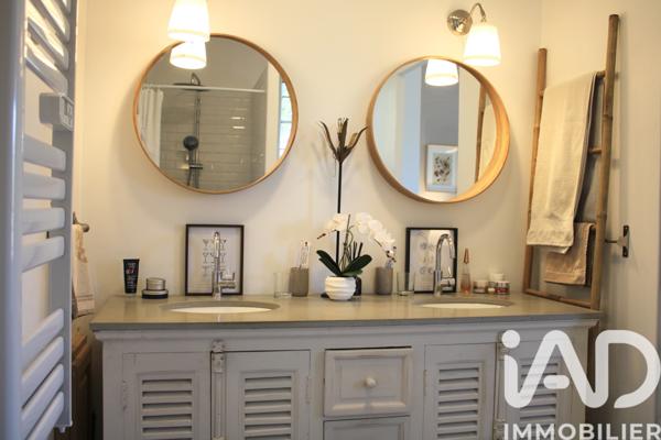 Maison à vendre 8 pièces 205 m² Uzès