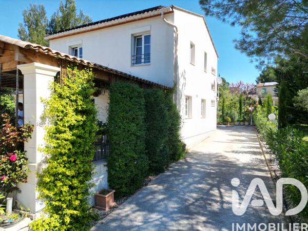 Maison à vendre 8 pièces 205 m² Uzès
