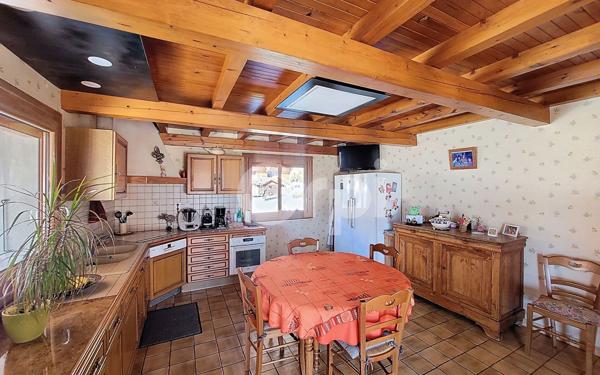 Maison à vendre    5 pièces • 183,33 m2 Mercury